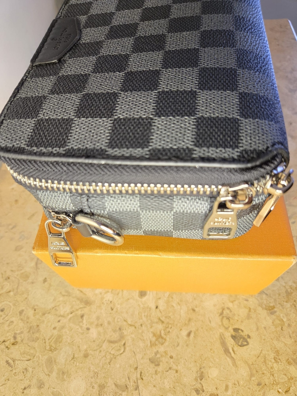 Black Check Pattern Zip Pouch Wallet